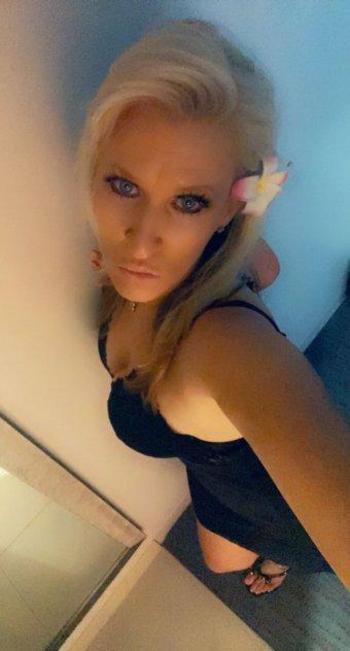2133216969, female escort, Honolulu
