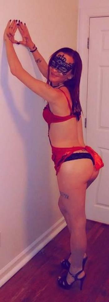1015181010, female escort, Honolulu